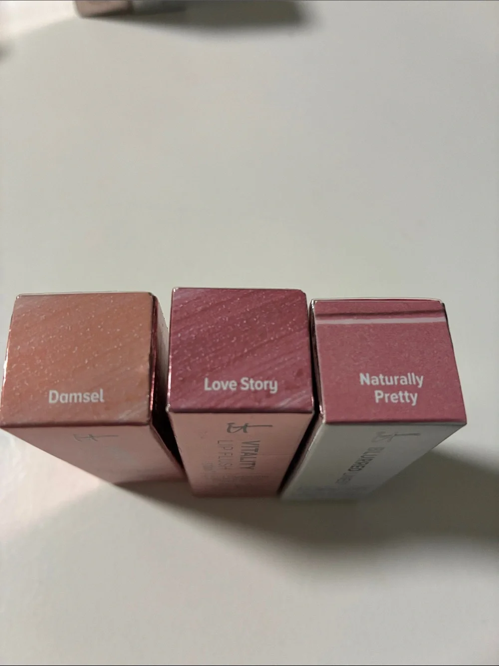 it cosmetics Vitality Lip Flush & Blurred Lines Set - Rose Pink & Nude Beige